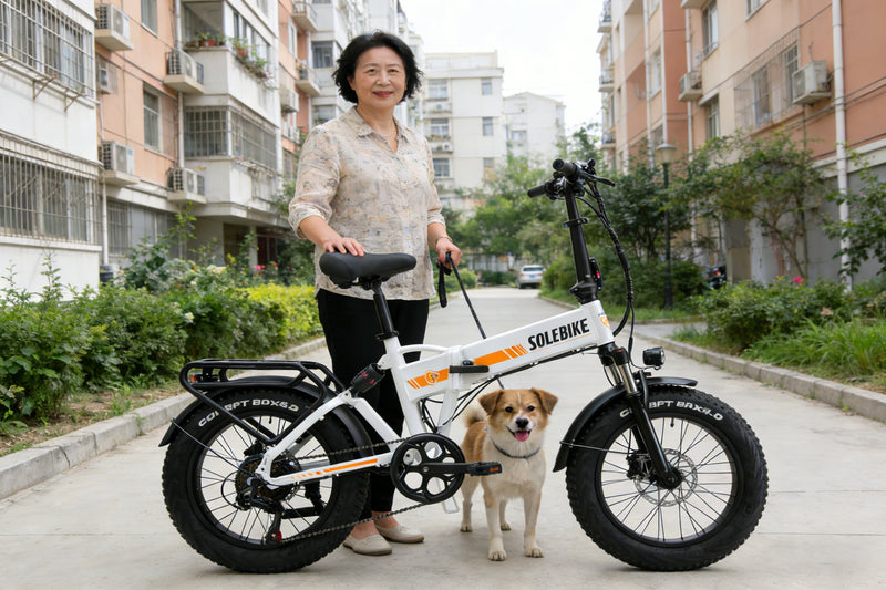  Folding Eike Ride with dog